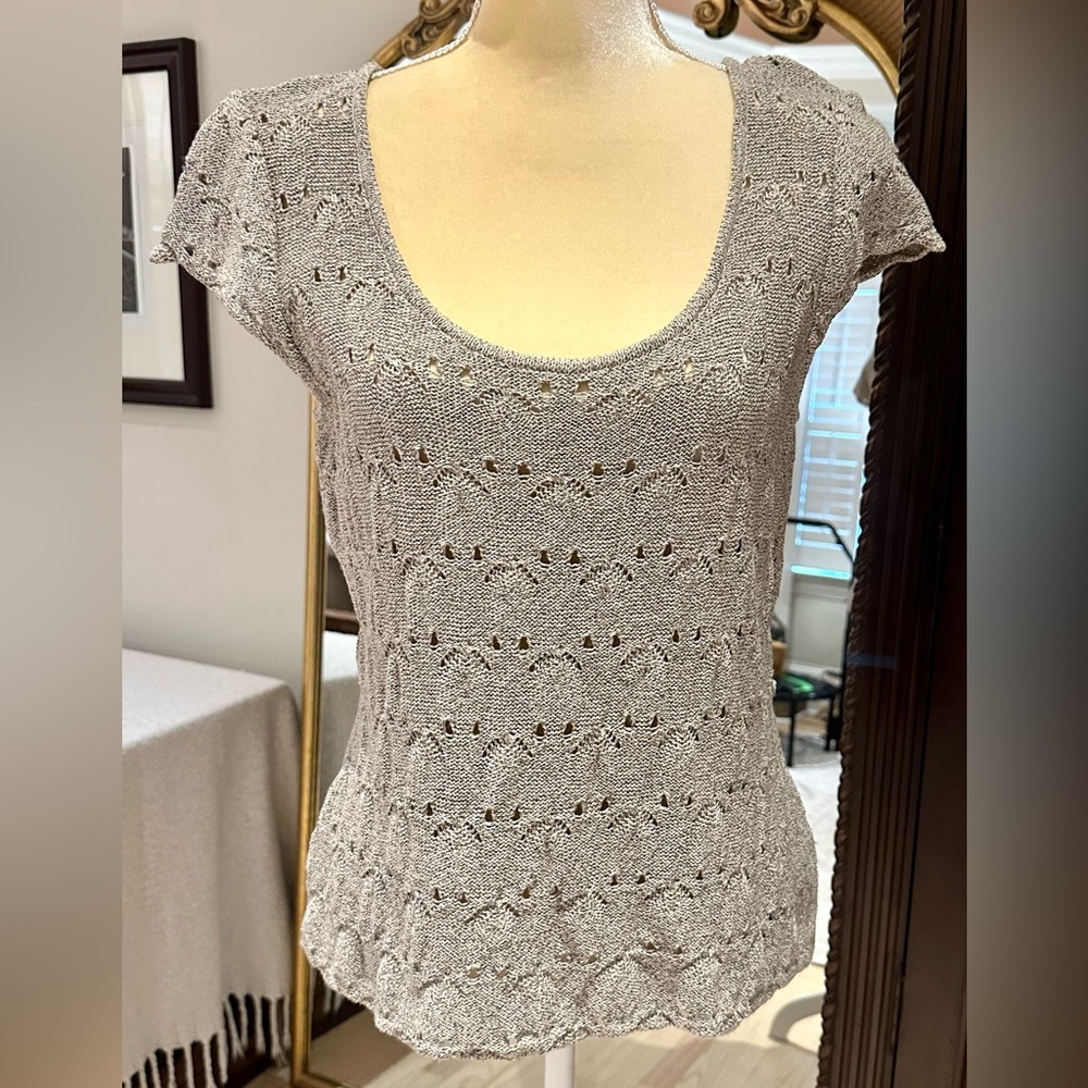 St. John Beige Openwork Scoop Neck Knit Short Sleeve Top